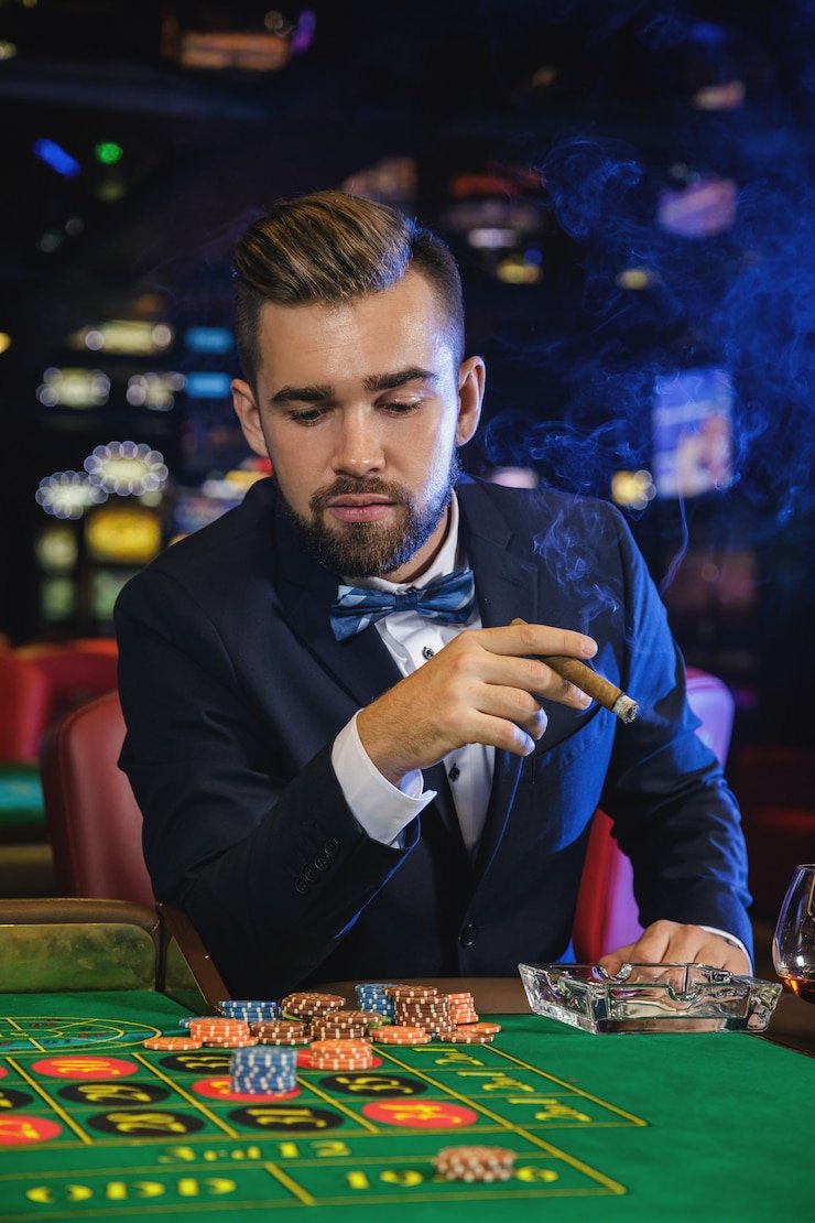 Layar permainan Bonanza Gold menampilkan simbol emas dan cascading reels